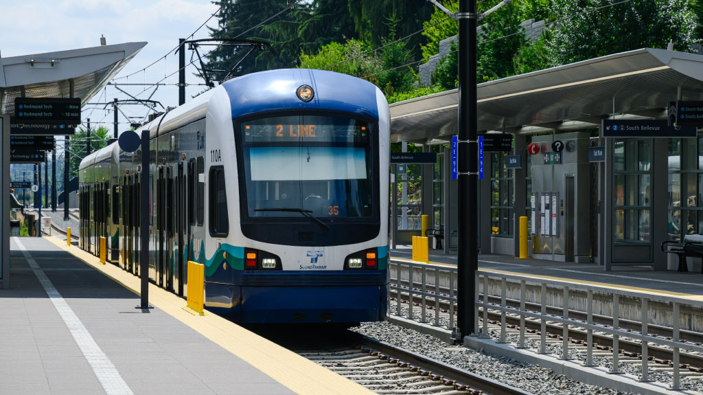 Bellevue, WA, USA - August 14, 2024; Seattle Link Light Rail train at Bellevue East Main station platform in sunshine. Editorial credit: Ian Dewar Photography / Shutterstock.com